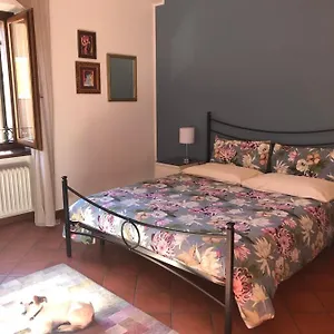 milu-incantevole-appartamento-in-centro-a-garda.hotelinveneto.com/