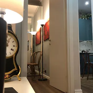  Apartment Dietro Il Teatro Modena Italy